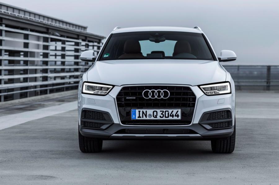  Audi Q3 2.0 TFSI Quattro (8U) 2015 года  (WW) (фото 5 из 8)